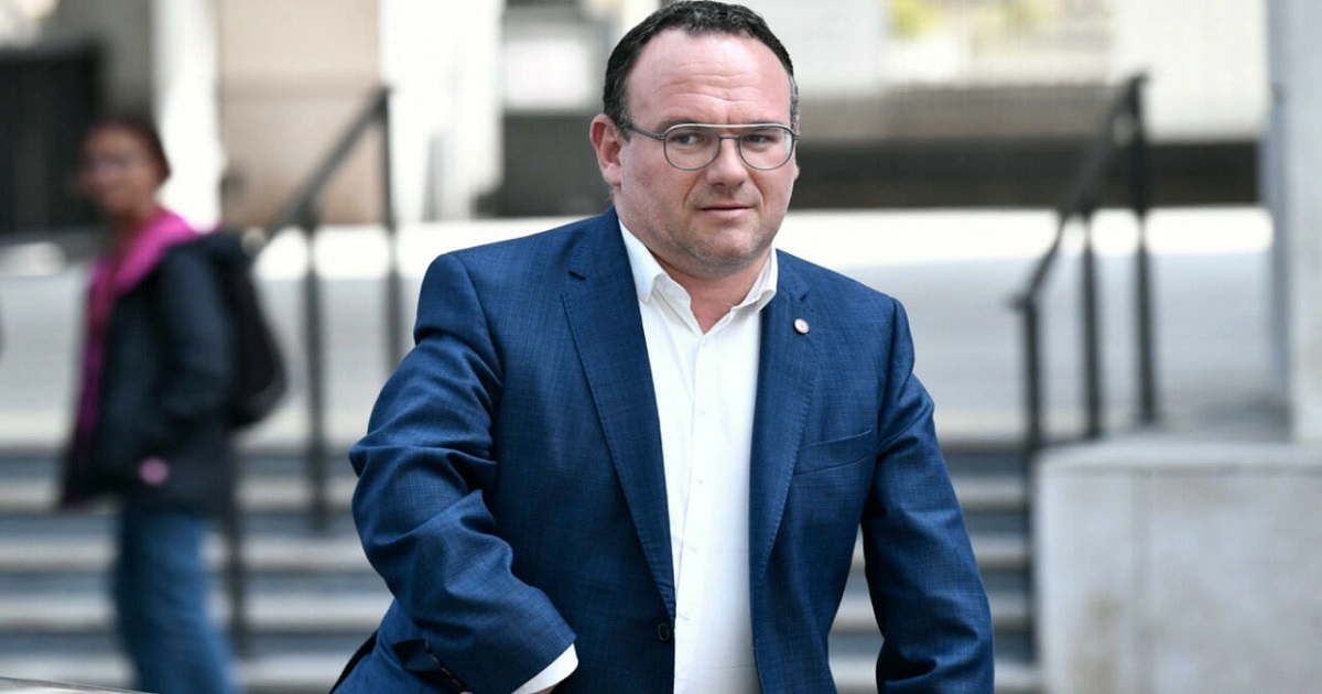 মন্ত্রীর বিরুদ্ধে ধর্ষণের অভিযোগ