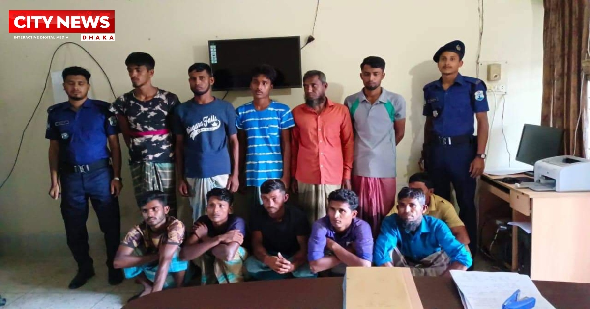 কুয়াকাটায় নৌ-পুলিশের অভিযান, ট্রলার সহ ১১ জেলে আটক