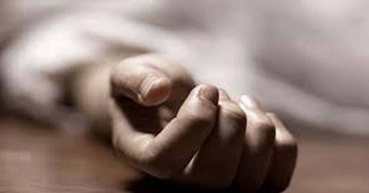 নাটোরে রাজমিস্ত্রীর ঝুলন্ত মরদেহ উদ্ধার