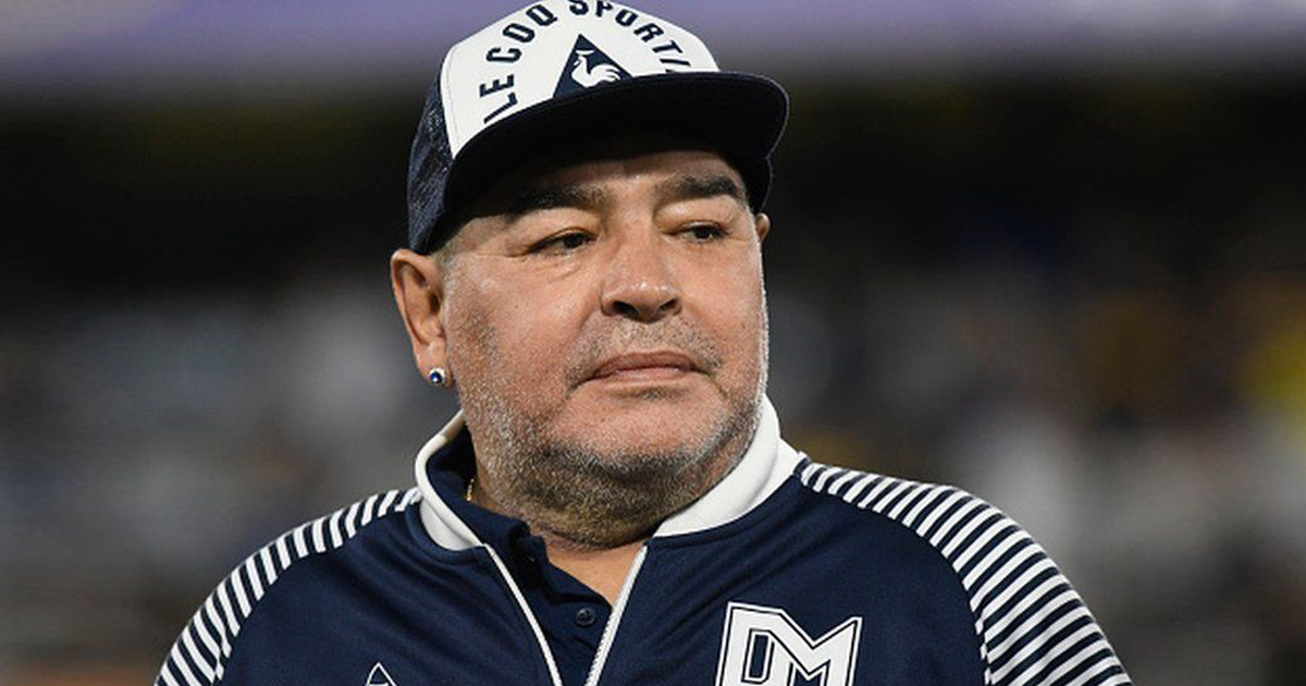 ম্যারাডোনার মৃত্যু: অভিযুক্ত চিকিৎসক ও নার্সের বিচার শুরুর আদেশ