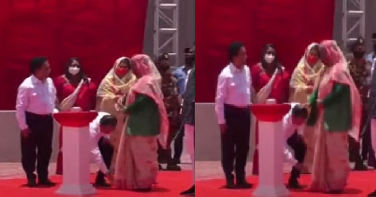 প্রধানমন্ত্রীকে পা ছুঁয়ে সালাম করলেন আবুল হোসেন