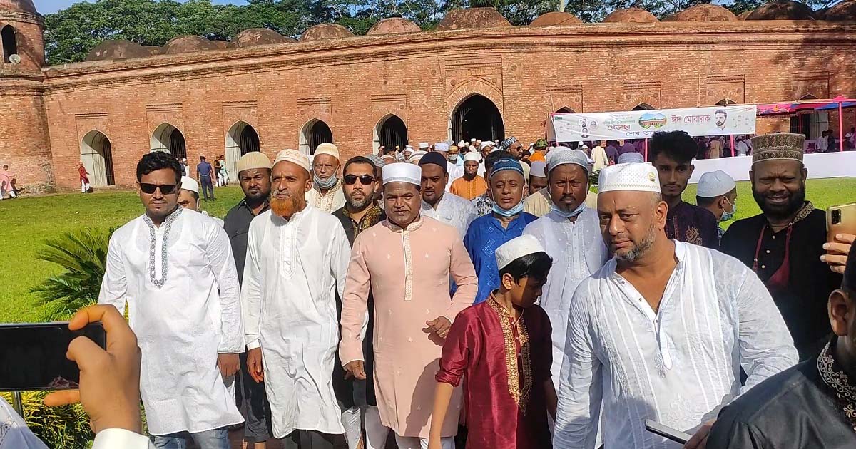 ষাটগম্বুজ মসজিদে দেশের দক্ষিণ-পশ্চিমাঞ্চলের প্রধান ঈদ জামাত অনুষ্ঠিত