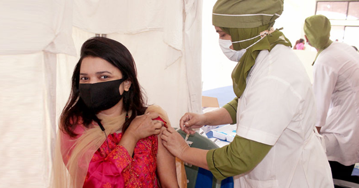 ১৯ জুলাই সারা দেশে করোনার বুস্টার ডোজ দেওয়া হবে