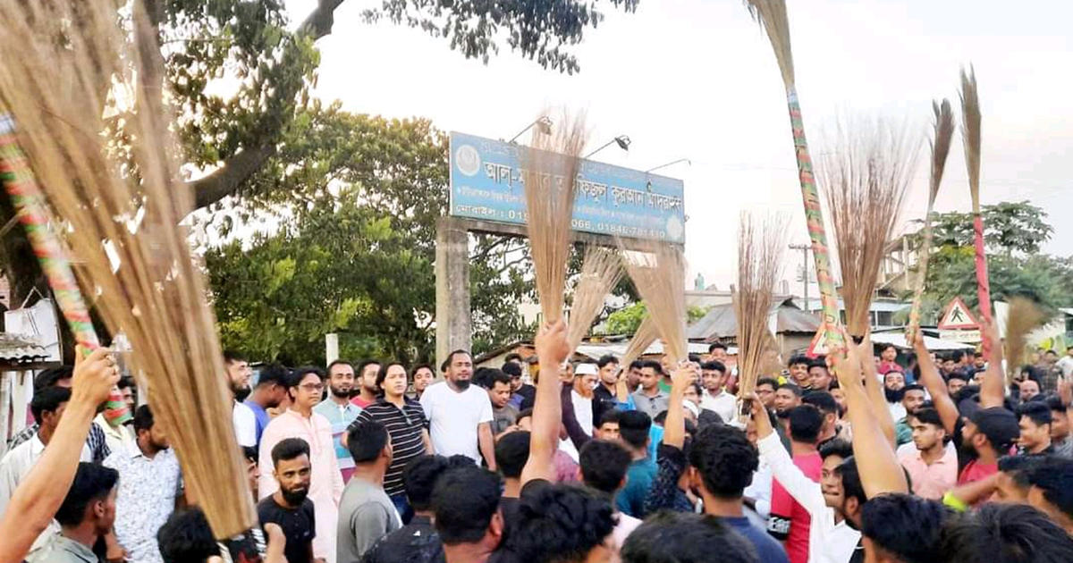 এমপি-উপজেলা চেয়ারম্যান হাতাহাতি কান্ড, সংঘর্ষে আহত  ১০