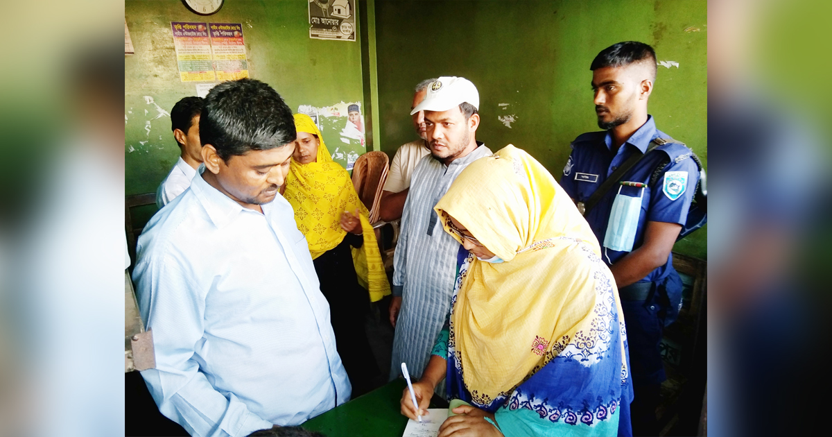 অতিরিক্ত ভাড়া আদায়ে ভোক্তা অধিকার আইনে জরিমানা আদায়