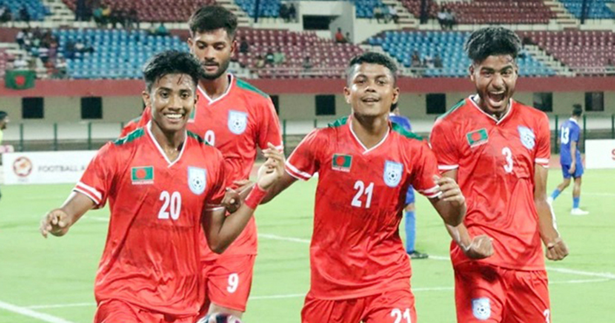 মিরাজের হ্যাটট্রিকে মালদ্বীপকে উড়িয়ে ফাইনালের পথে বাংলাদেশ