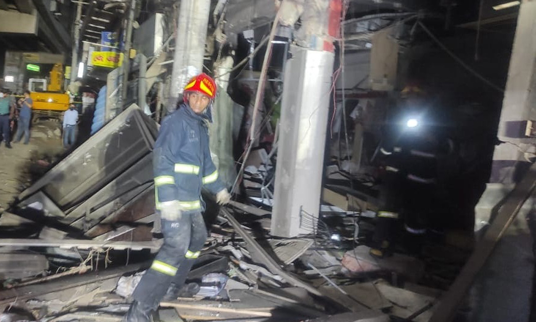 মগবাজারে বিস্ফোরণ : দায়ীদের জবাবদিহিতায় আনার দাবি