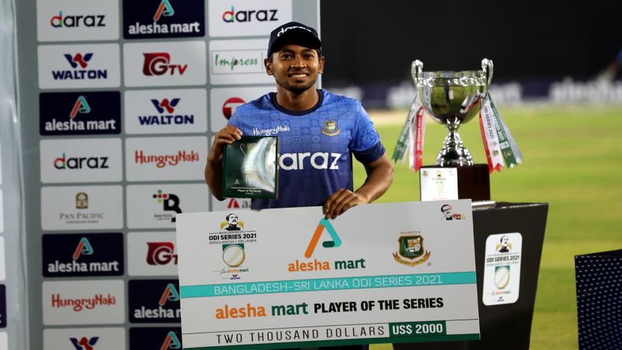 সিরিজ সেরা মুশফিকুর রহিম