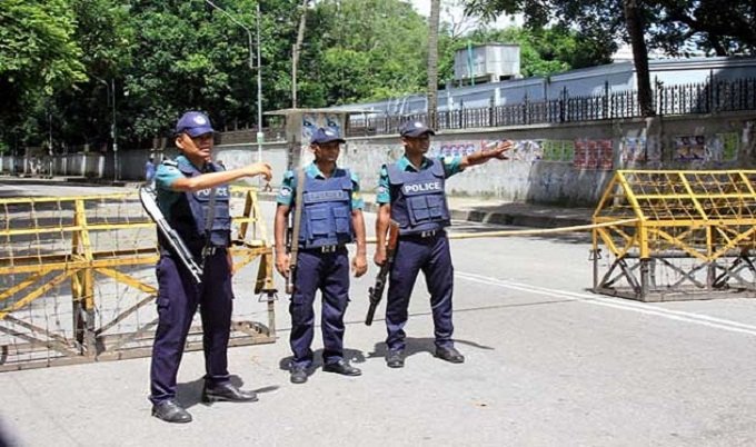 পাবনা-নাটোর সীমানায় চেকপোস্ট