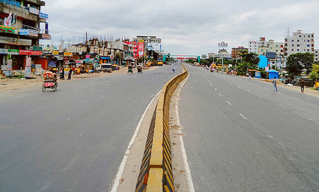 ফাঁকা ঢাকা-চট্টগ্রাম মহাসড়ক