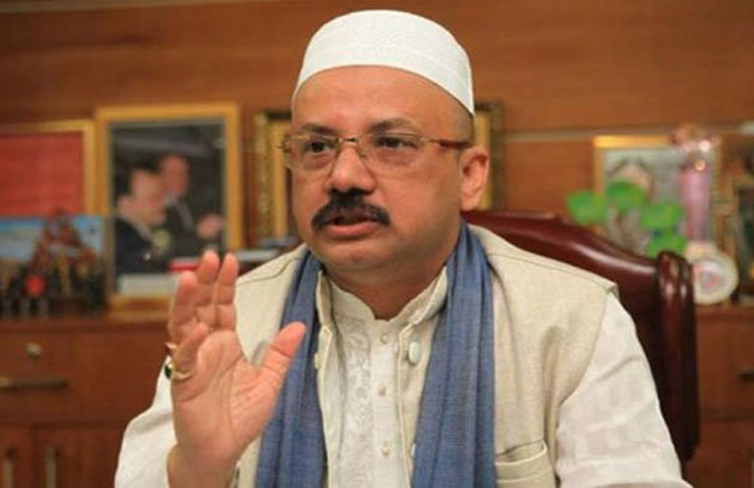 সন্তানের সামনে বাবাকে কুপিয়ে হত্যা : সাবেক এমপি গ্রেফতার