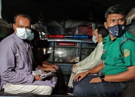 ত্ব-হাসহ ২ সফরসঙ্গীকে নেয়া হয়েছে আদালতে