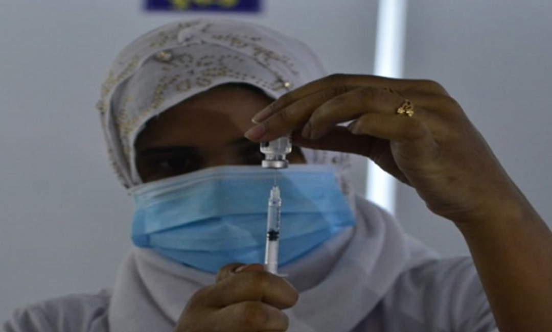 টিকাদানে আইনজীবীদের অগ্রাধিকারে হাইকোর্টের নির্দেশ