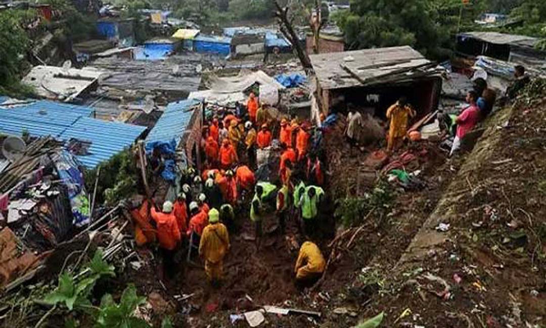 ভারী বৃষ্টি ও ভূমিধসে মহারাষ্ট্রে মৃতের সংখ্যা বেড়ে ১৯২