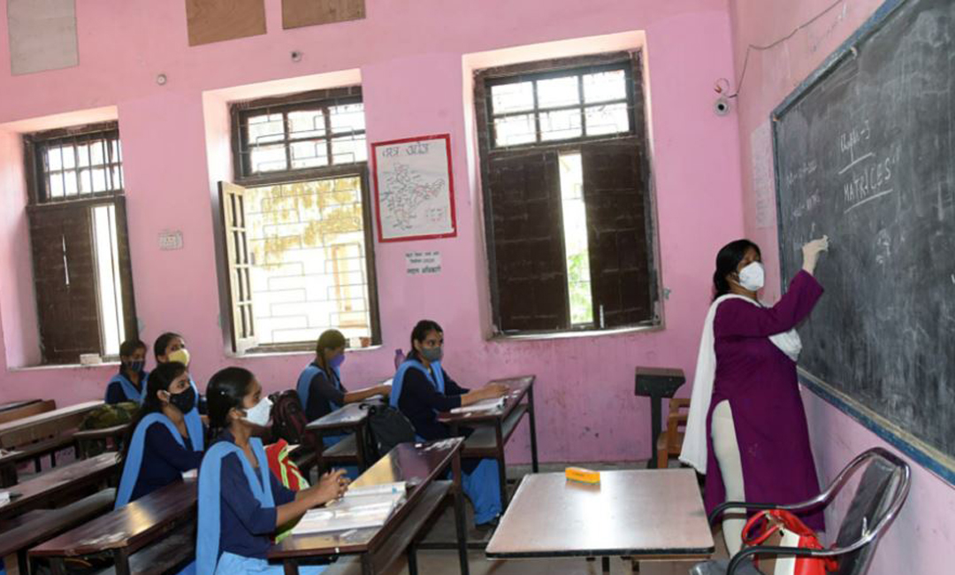 ভারতে প্রাথমিক স্কুল খুলে দেয়ার সুপারিশ