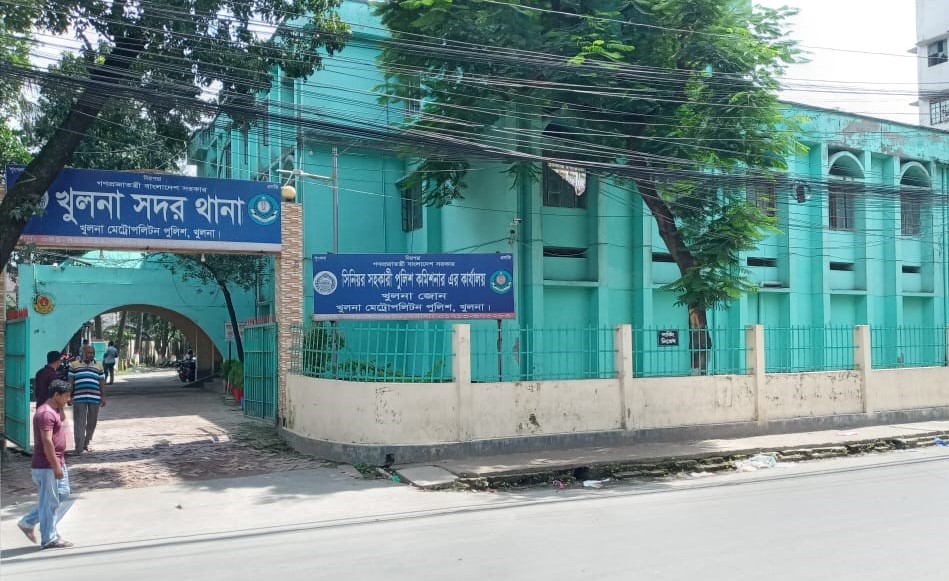 ভারতফেরত তরুণীকে ধর্ষণ, এএসআই গ্রেফতার