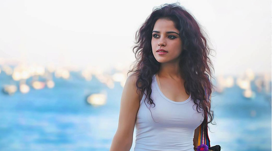 ভেন্টিলেশনের অভাবে ভাই হারালেন অভিনেত্রী