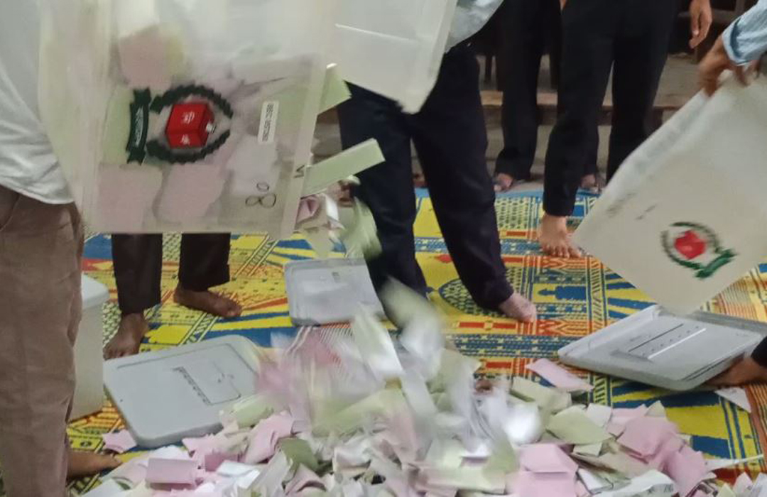 ভোট গ্রহণ শেষ, চলছে গণনা